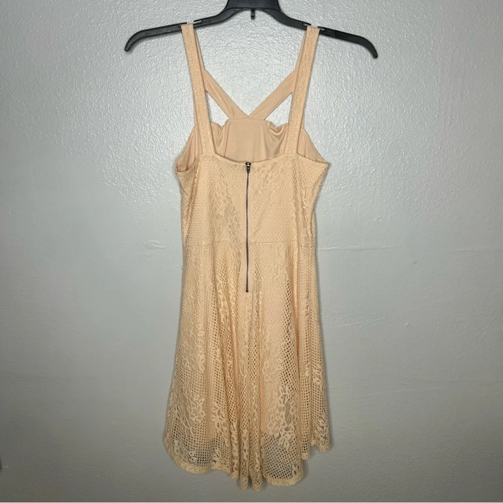 Peach Bellini Asymmetrical Lace Crochet Party Dress - Picture 5 of 8